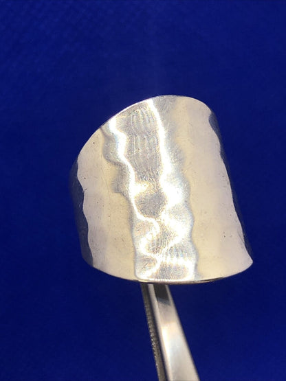 Designer 925 Sterling Silver Modernist Hammered Statement Cigar Band Ring