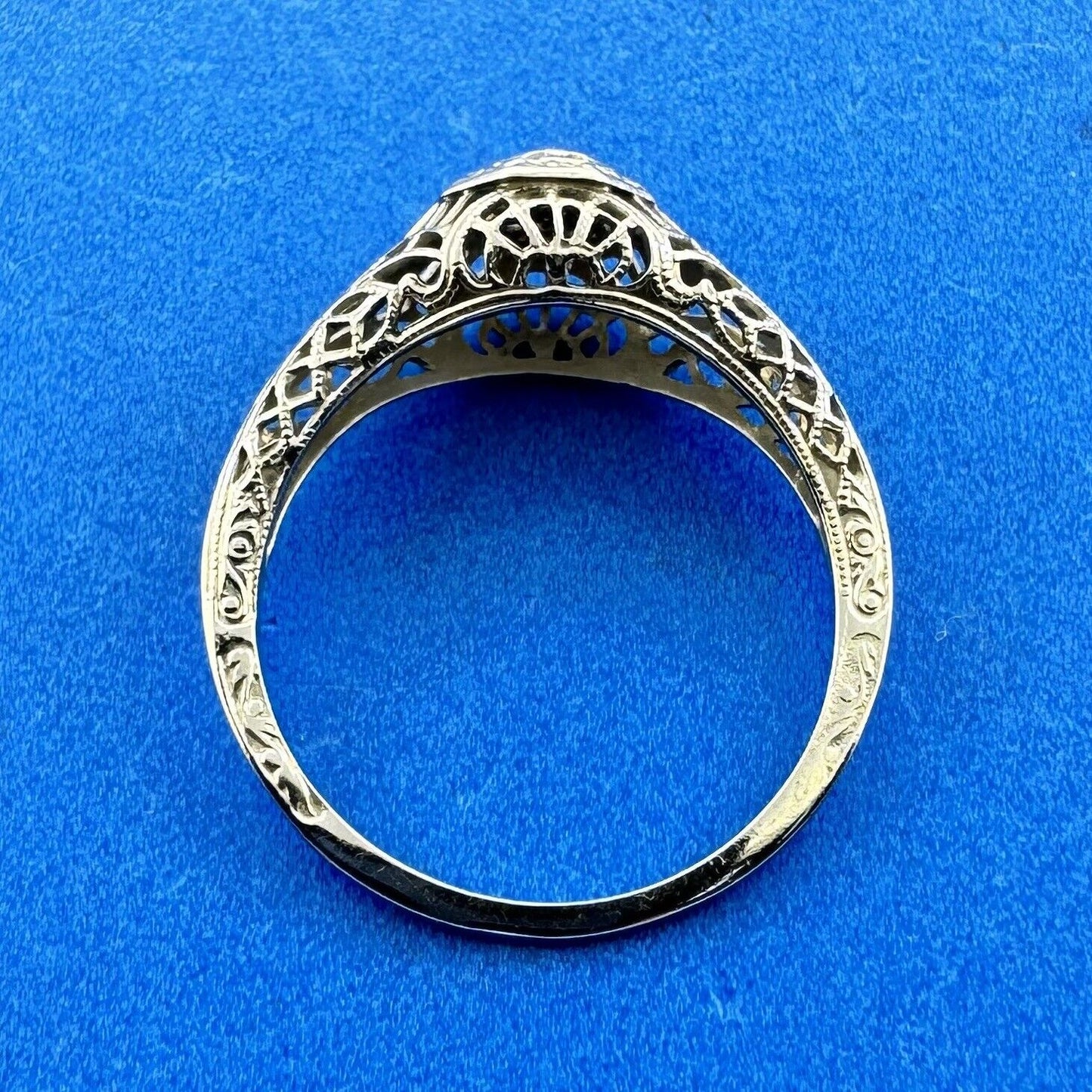 Vintage Designer Art Deco 18K White Gold Diamond Filigree Engagement Ring