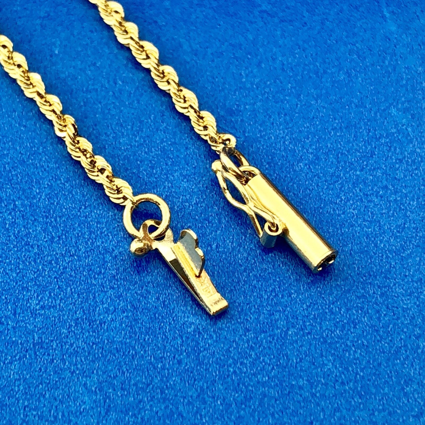 Vintage 14K Yellow Gold Opal Open Scroll Work October Statement Pendant Necklace