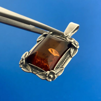 Vintage Designer 925 Sterling Silver Amber Floral Design Rectangle Pendant
