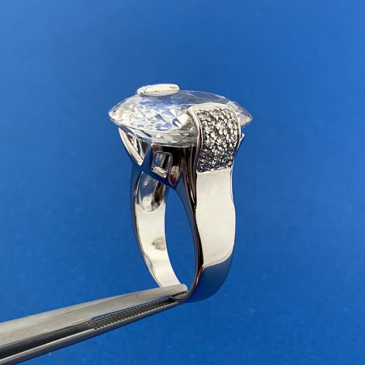 Designer 925 Sterling Silver Cubic Zirconia Solitaire W/Accents Statement Ring