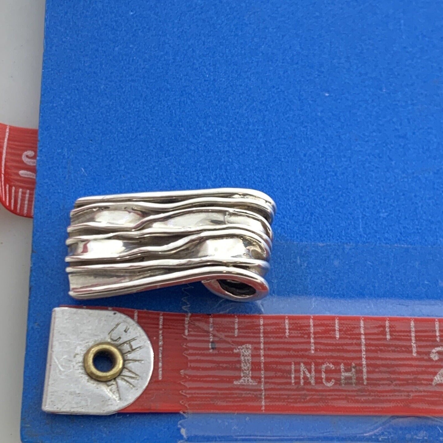 Designer 925 Sterling Silver Banner Ribbon Textured Modernist Pendant