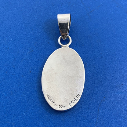 Taxco Mexico 925 Sterling Silver Storyteller Oval Disc Pendant