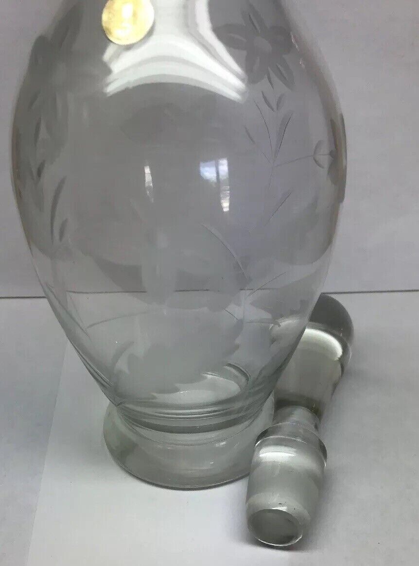 Romania Floral Etched Cordial Aperitif Sherry Bar Ware Decorative Glass Decanter