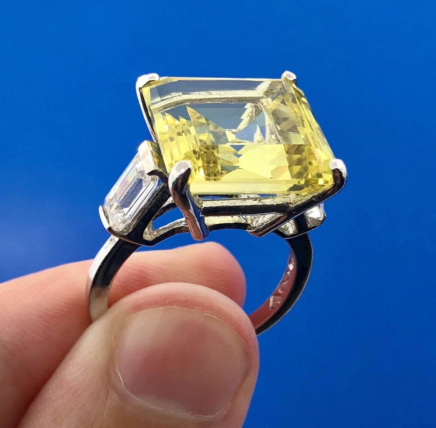 Spectacular Sterling Silver 925 Yellow White CZ Statement Fashion Cocktail Ring