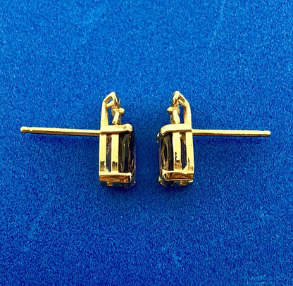 Designer Mexico 14K Yellow Gold Floral Motif Amethyst February Stud Earrings