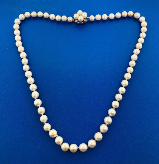 Gorgeous 14k White Gold White Pearl Diamond Floral 18" Strand String Necklace