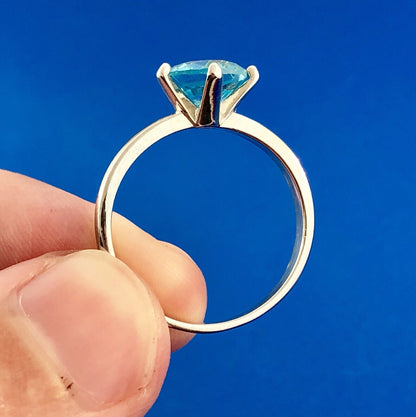 Stunning 925 Sterling Silver Aqua Blue Cubic Zirconia Solitaire Promise Ring