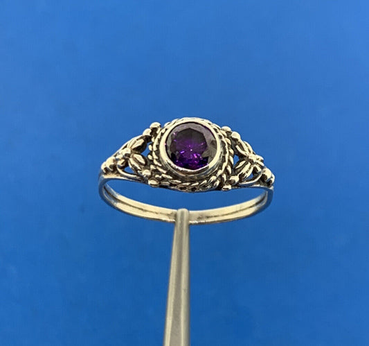 Vintage 925 Sterling Silver Amethyst February Birthday Anniversary Occasion Ring