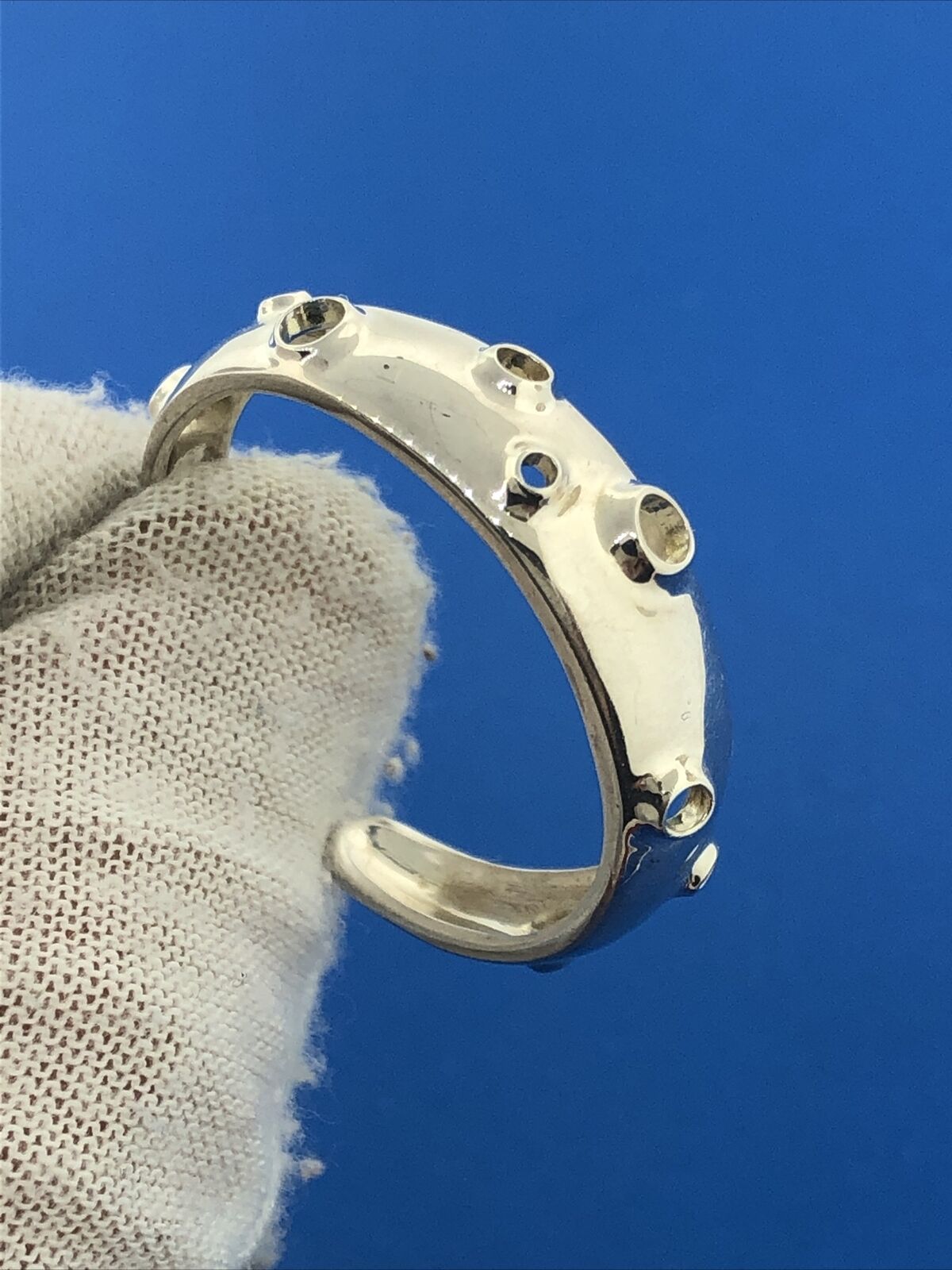 Spectacular 925 Sterling Silver Modernist Moon Crater Open Hoop Earrings