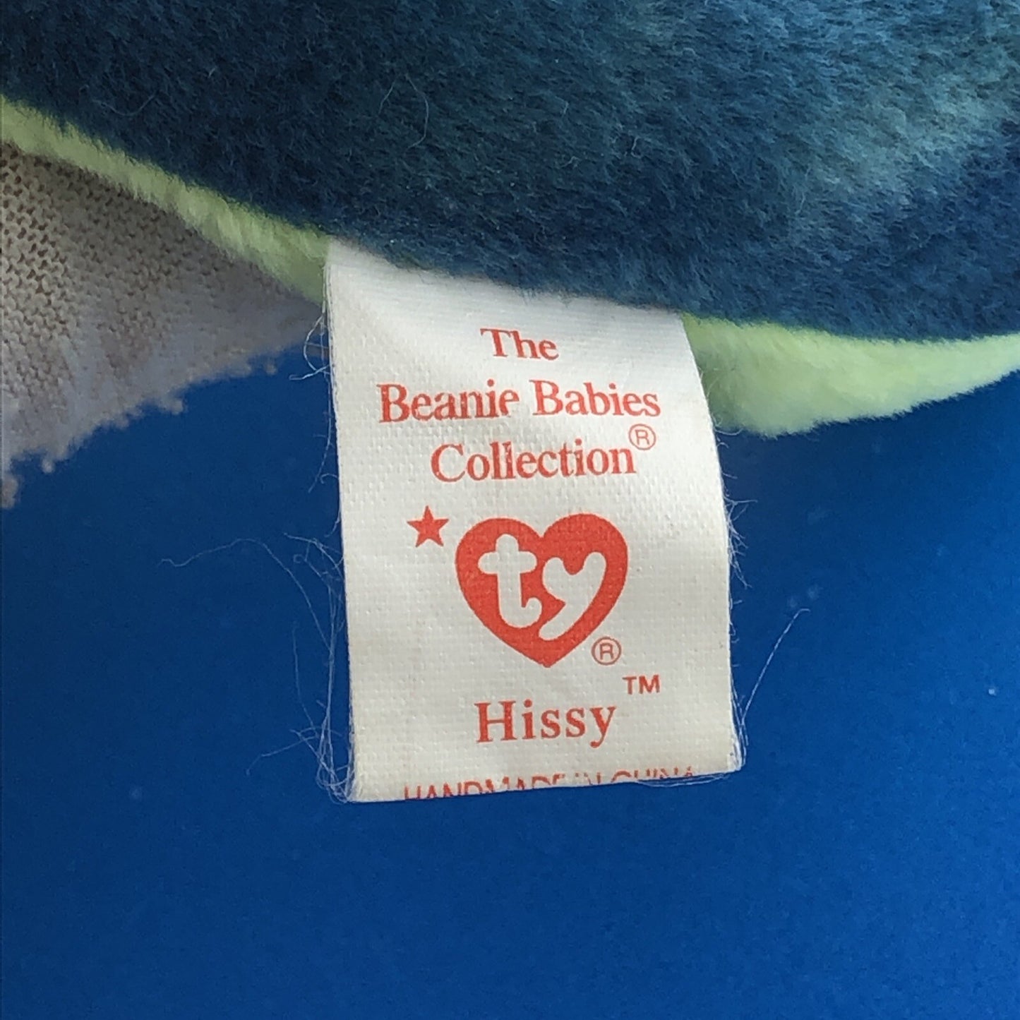 1997 TY Beanie Baby Hissy The Snake DOB 04-04-97 Mint Condition - 4185 Retired