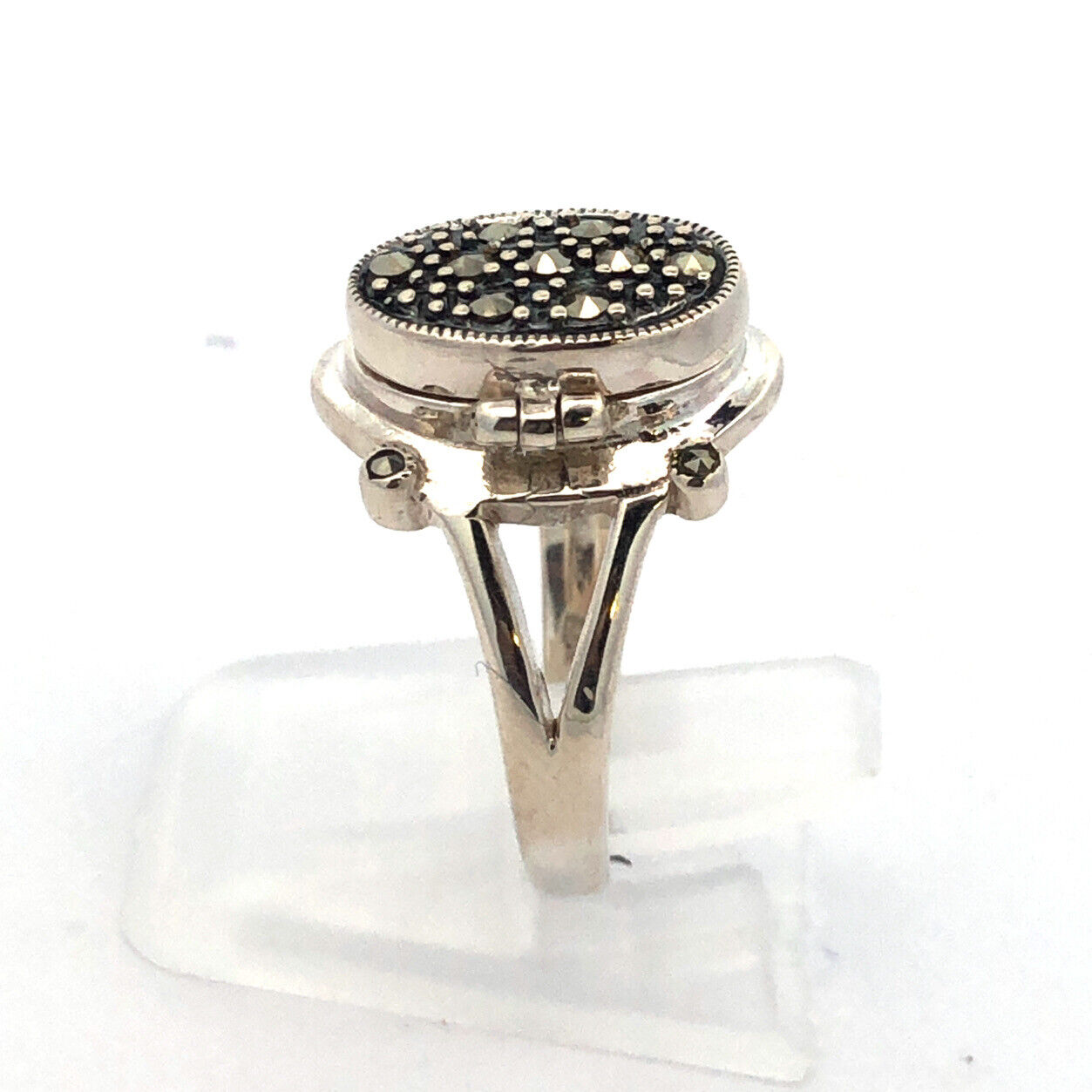 Vintage Designer 925 Sterling Silver Marcasite Oval Pill Box Ring