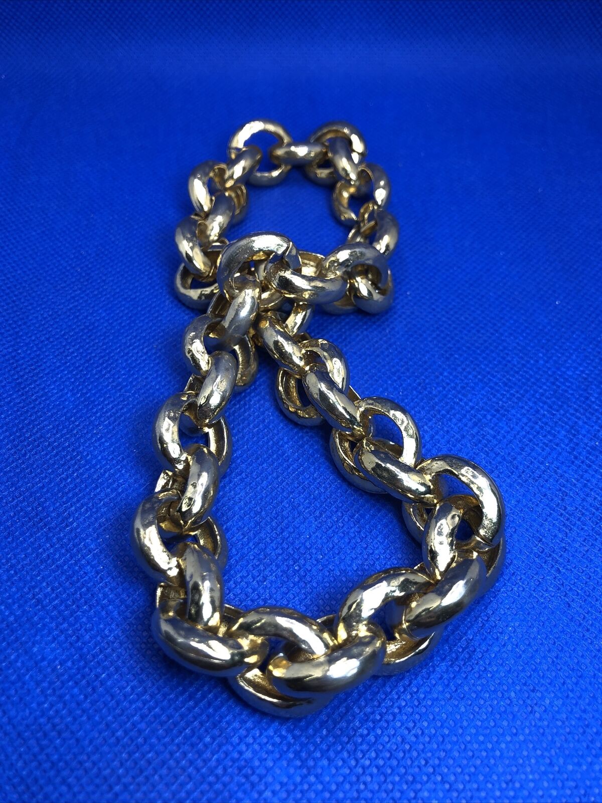 1970's Erwin Pearl Gold Tone Hammered Circle Bar Link Chunky Chain Necklace