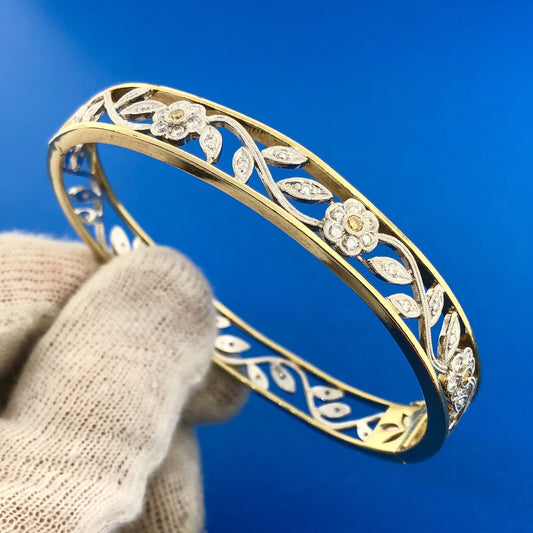 Gorgeous 18k Yellow White Gold Champagne White Diamond Hinged Cuff Bracelet