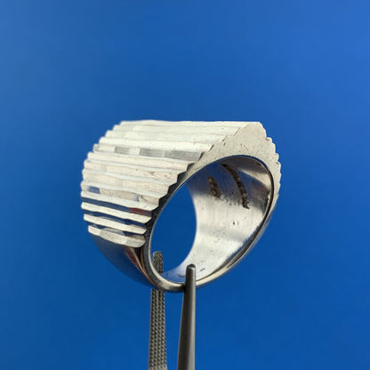 Vintage Taxco 925 Sterling Silver Textured Diamond Cut Statement Finger Ring