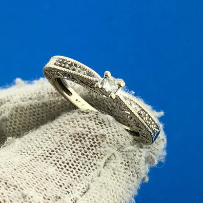 Gorgeous 10k White Gold Round Cut Diamond Heart Band Engagement Ring Size 4