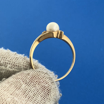Gorgeous 14k Yellow Gold White 5.25 mm Pearl Diamond Openwork Ring Size 6.5