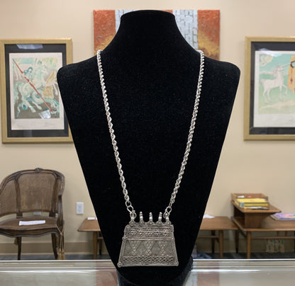 Vintage 925 Sterling Silver Artisan Floral Etched Pendant Statement Necklace