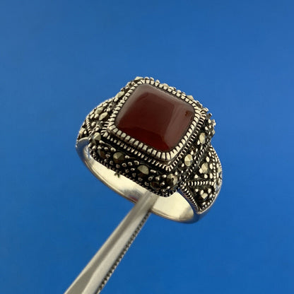 Designer 925 Sterling Silver Red Carnelian Marcasite Square Dome Ring