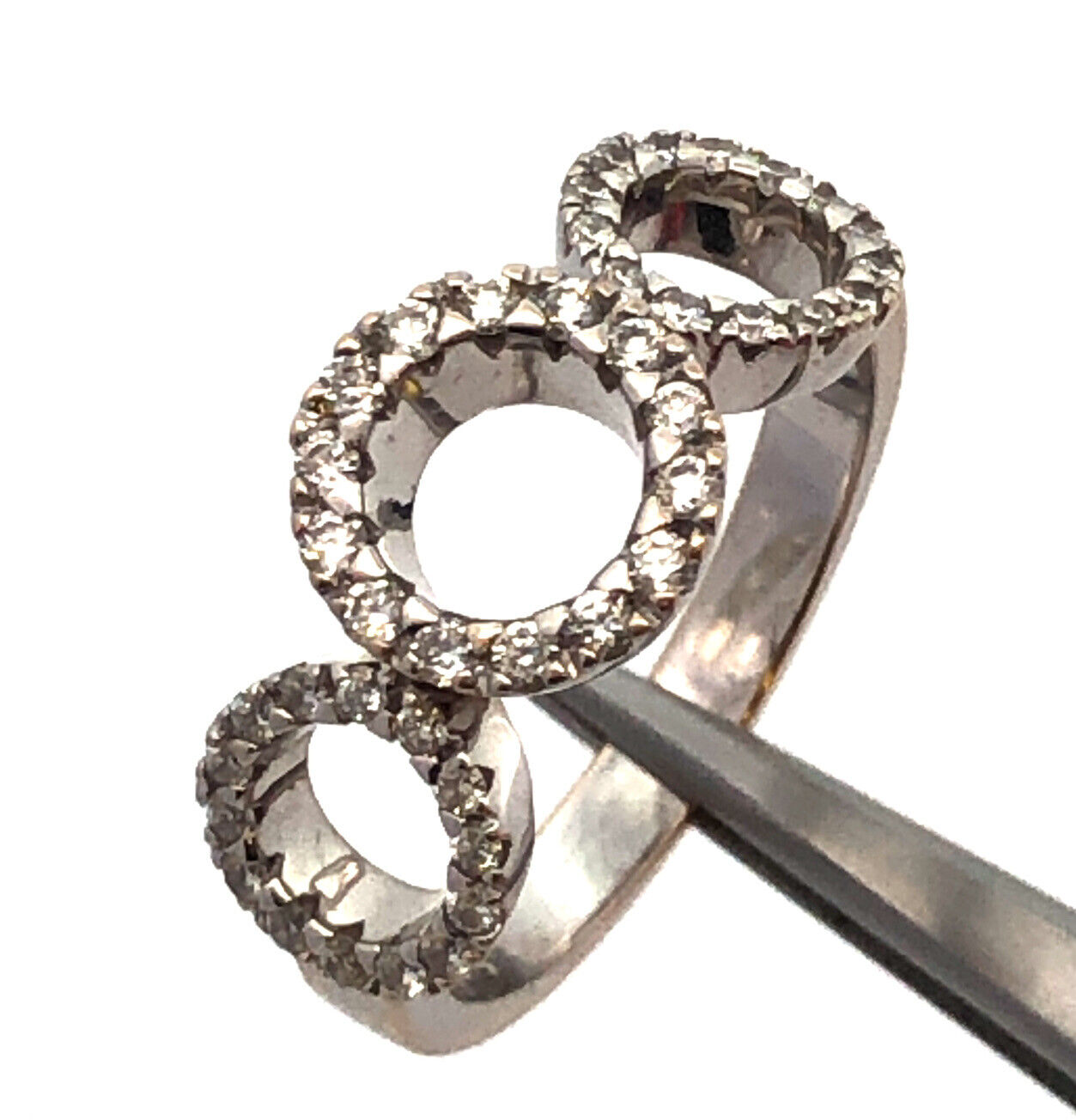 Roberto Coin 18K White Gold Pave Diamond Infinity Circle  Ring