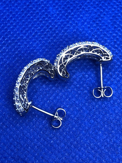 Designer 925 Sterling Silver Tanzanite & White Topaz Shrimp Style Stud Earrings