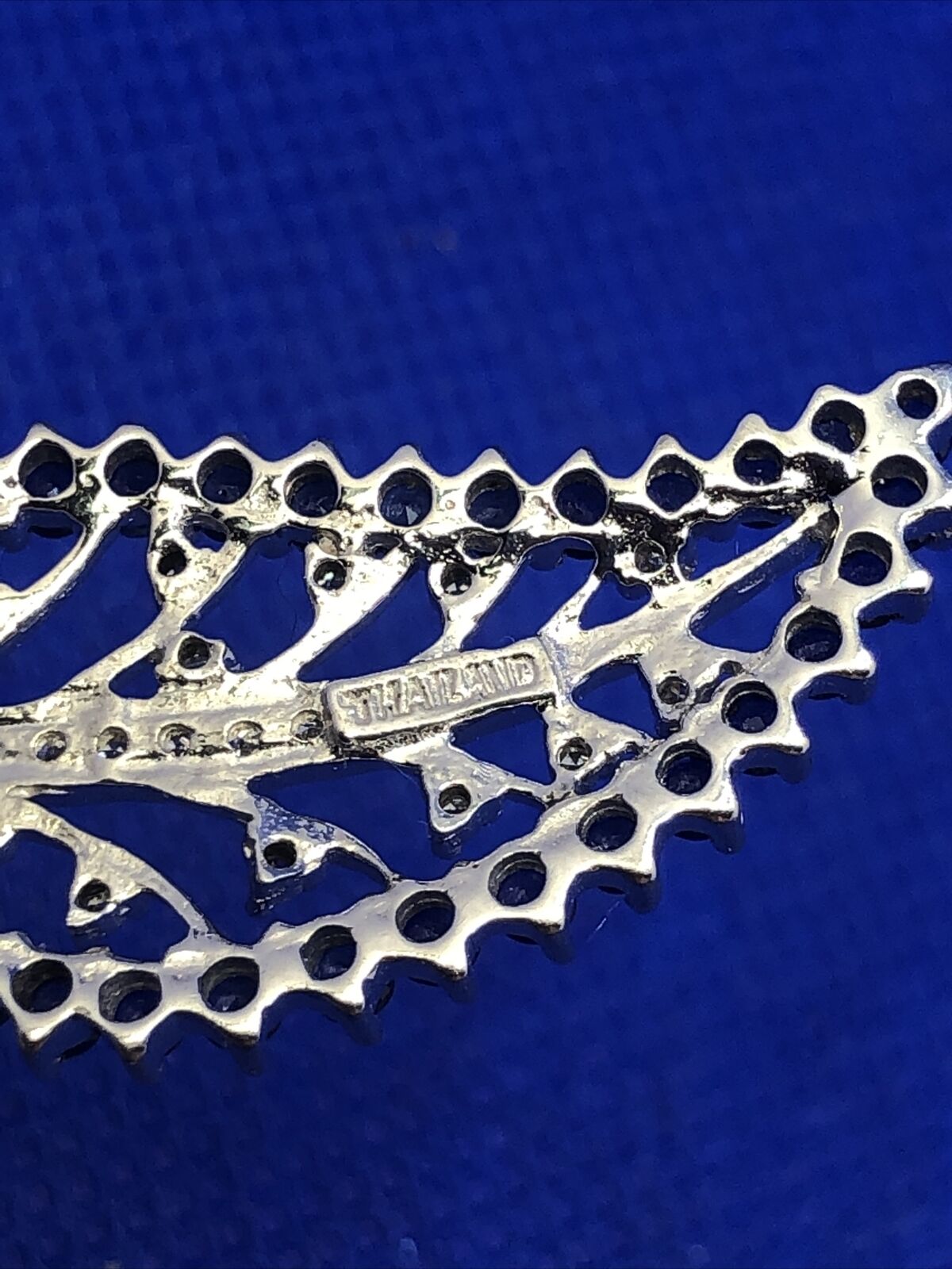 Designer GRP Blue Sapphire Diamond 925 Sterling Silver Leaf Nature Pendant