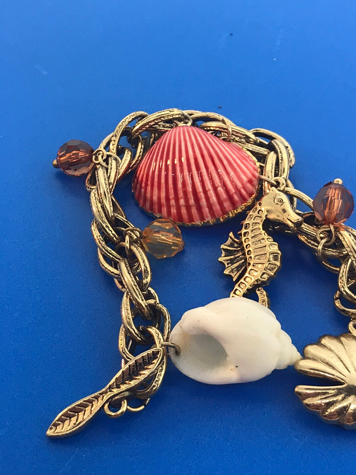 Retro Gold Tone Seashore Ocean Beach Sea Horse Theme Beads Toggle Charm Bracelet