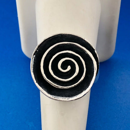 Modernist Designer 925 Sterling Silver Infinity Swirl Crop Circle Statement Ring