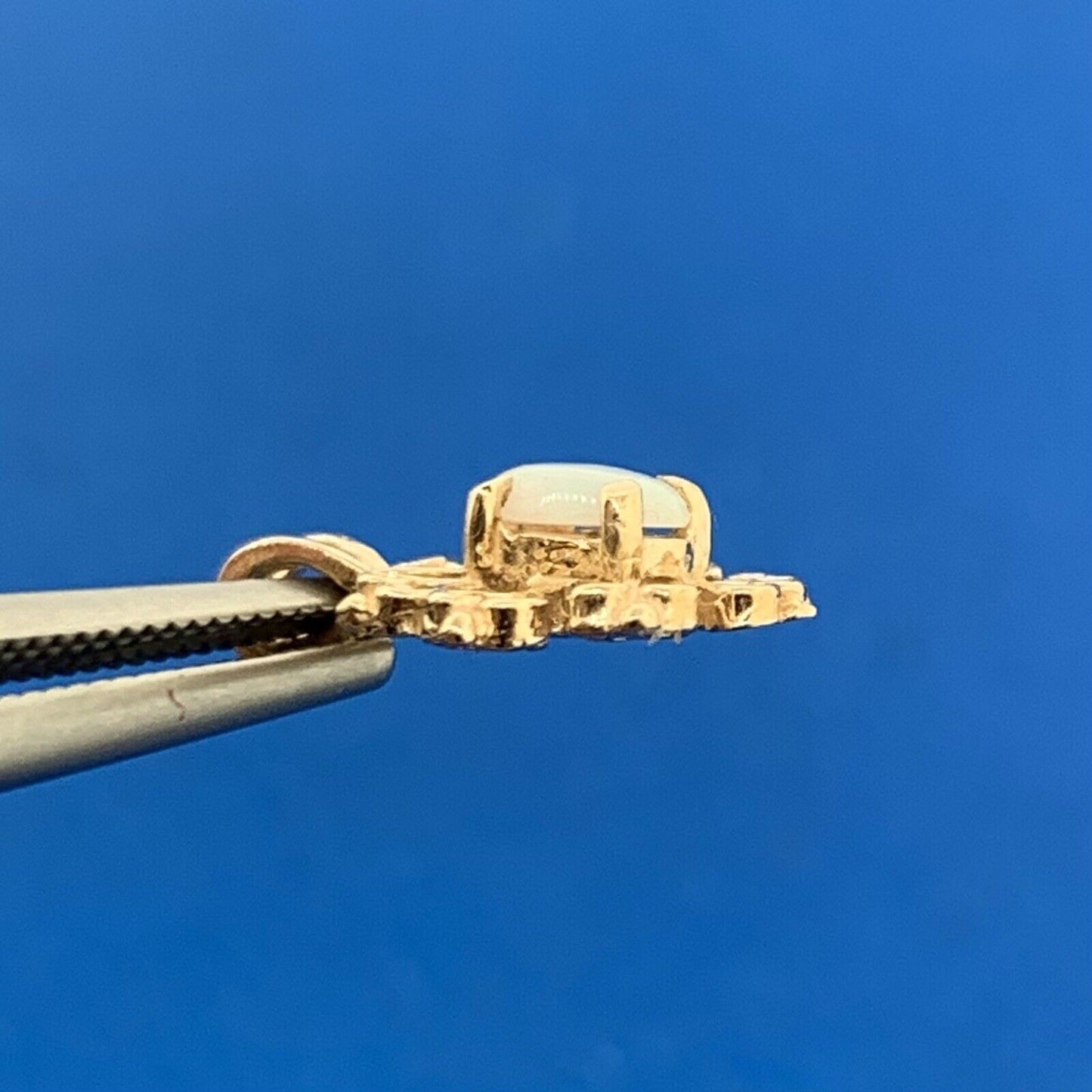 Designer 14K Yellow Gold Oval Opal Filigree Snowflake Drop Dangle Pendant