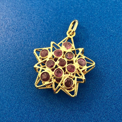 18K Yellow Gold Ruby Cluster Starburst Snowflake Flower July Charm Pendant