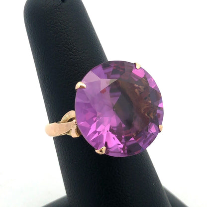 Vintage Designer 14K Yellow Gold Round Purple Sapphire Statement Solitaire Ring