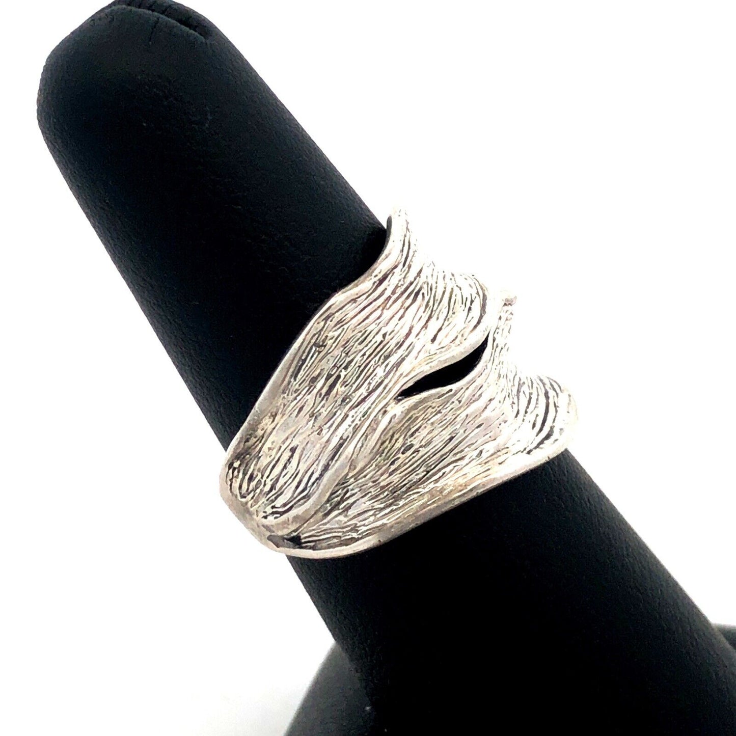 Designer Hagit Gorali Israel 925 Sterling Silver Textured Wave Wide Band Ring