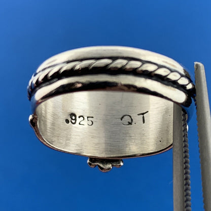 Desiger QT 925 Sterling Silver Oval Red Tourmaline Cabochon Rope Ribbed Ring