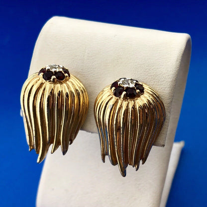 Retro Gold Tone Red White Rhinestone Ribbed Flame Flower Clip Stud Earrings