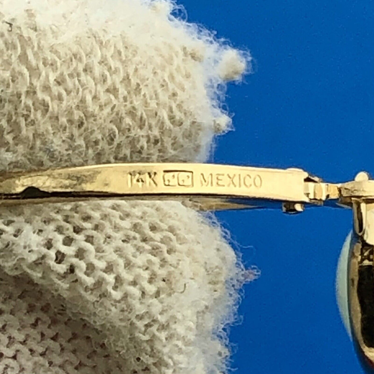 Designer Mexico 14K Yellow Gold Oval Green Chalcedony Lever Hook Dangle Earrings