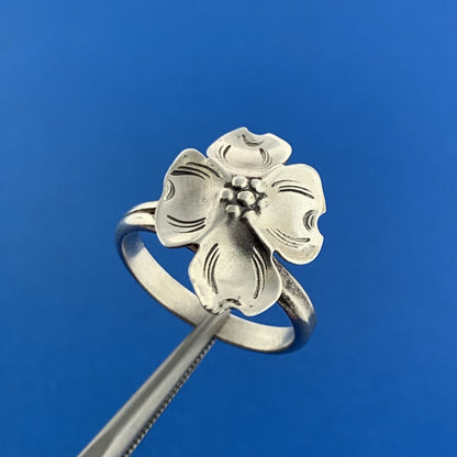 Vintage 925 Sterling Silver Dogwood Blossom Floral Design Adjustable Ring