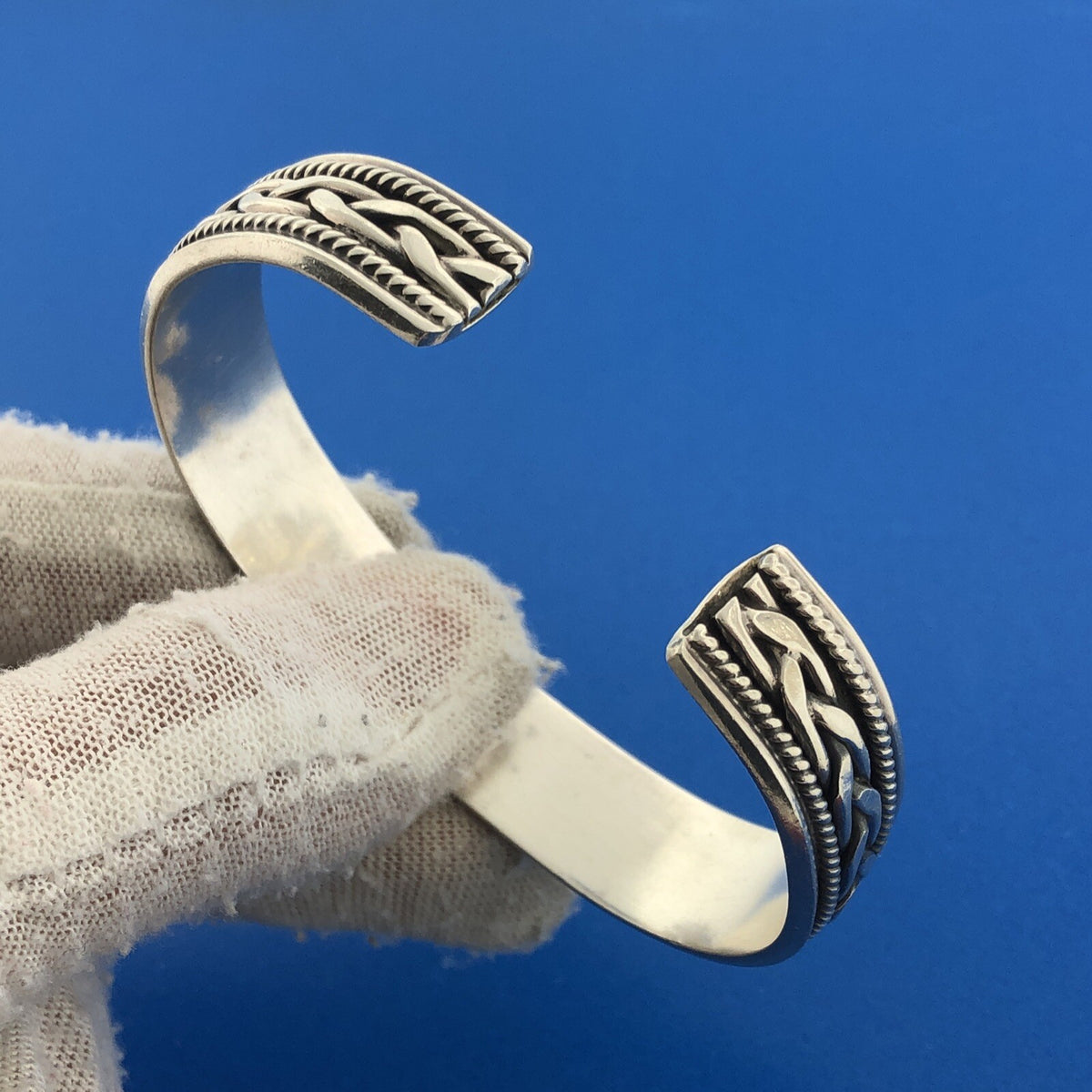 Mexico Sterling Silver 925 Needlepoint Basket Weave Design Cuff Bracelet