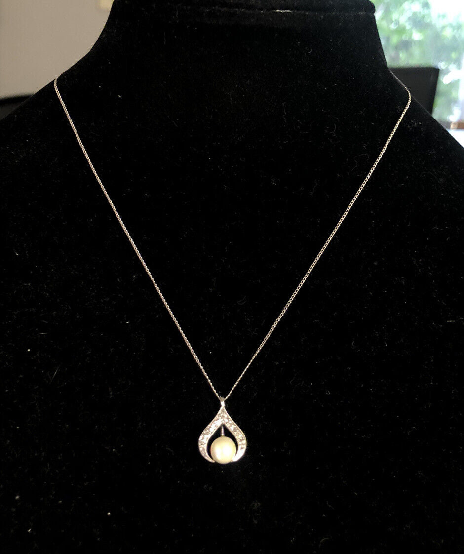 Designer 14K White Gold Pearl Diamond Bridal June Anniversary Pendant Necklace