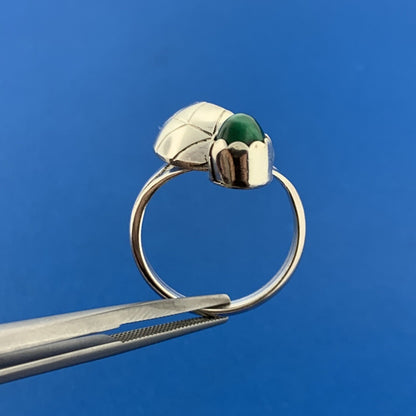 Stunning Sterling Silver 925 Cabochon Oval Green Malachite Floral Ring Size 8