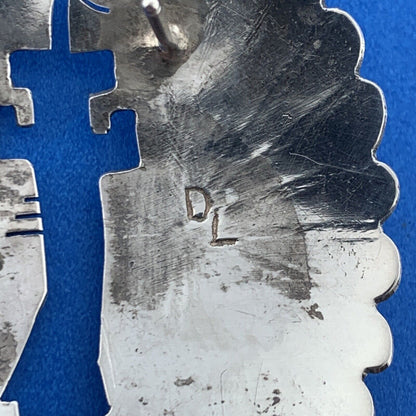 Designer DL Sterling Silver 925 Cabochon Carnelian Openwork Curved Stud Earrings