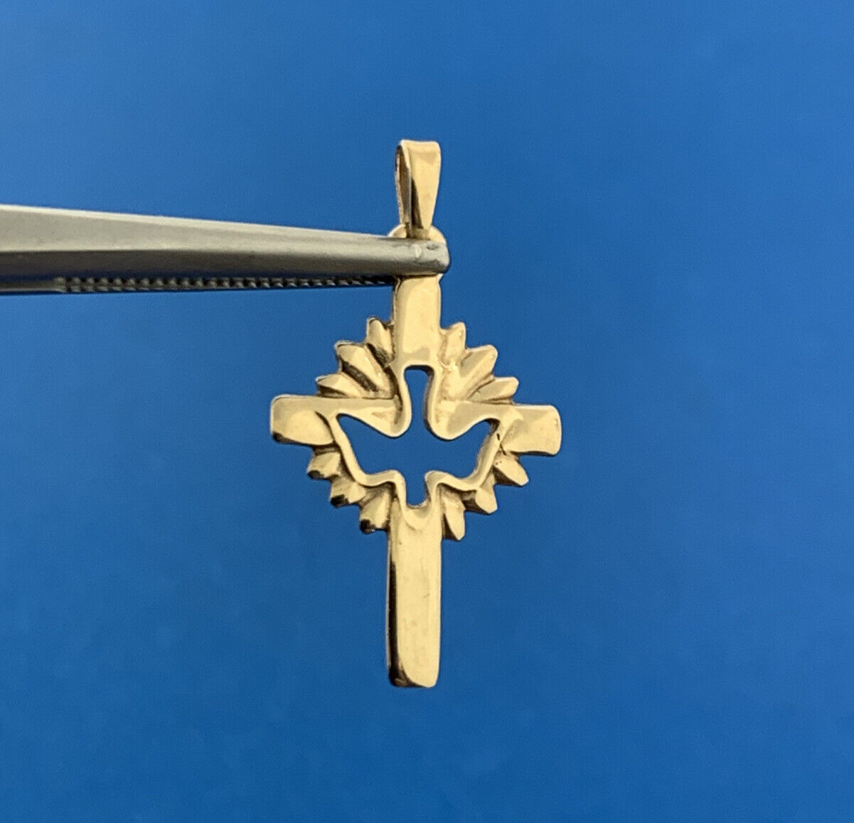 Designer 10K Yellow Gold Modernist Peace Dove Religious Communion Cross Pendant