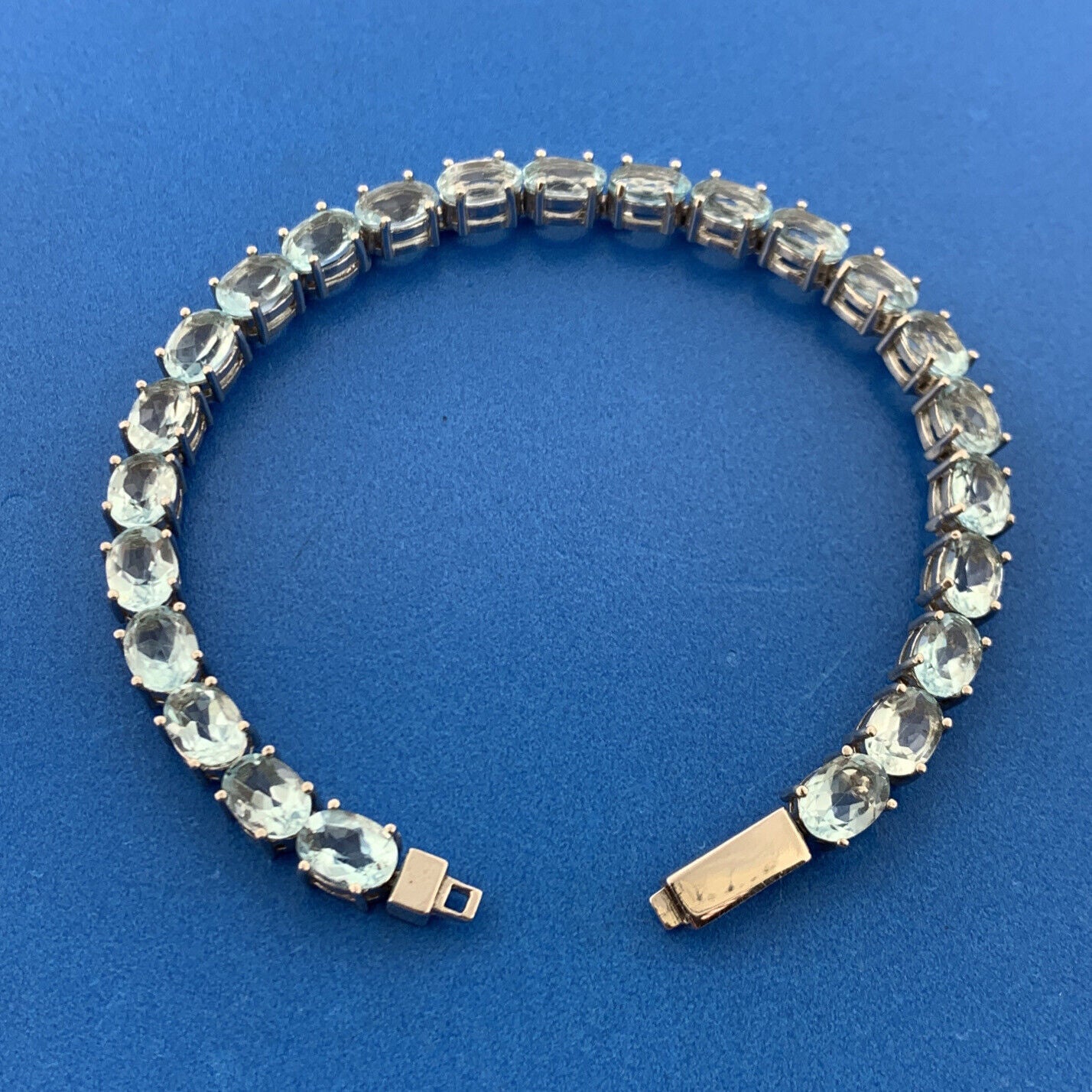 Designer FAS 925 Sterling Silver Oval Swiss Blue Topaz Tennis Bracelet