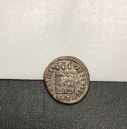 Licinius II A.D. 317-324 Roman AE Bronze Follis Campgate Reverse