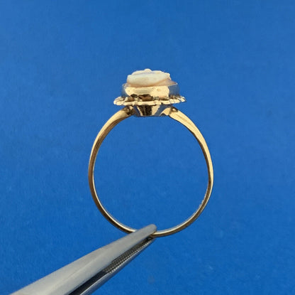 Gorgeous 10k Yellow Gold Orange Oval Carved Cameo Shell Vintage Ring Size 8.75