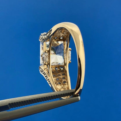 MEDA 14k Yellow Gold Princess Cut Sparkling Cubic Zirconia Accent Ring Size 7.75