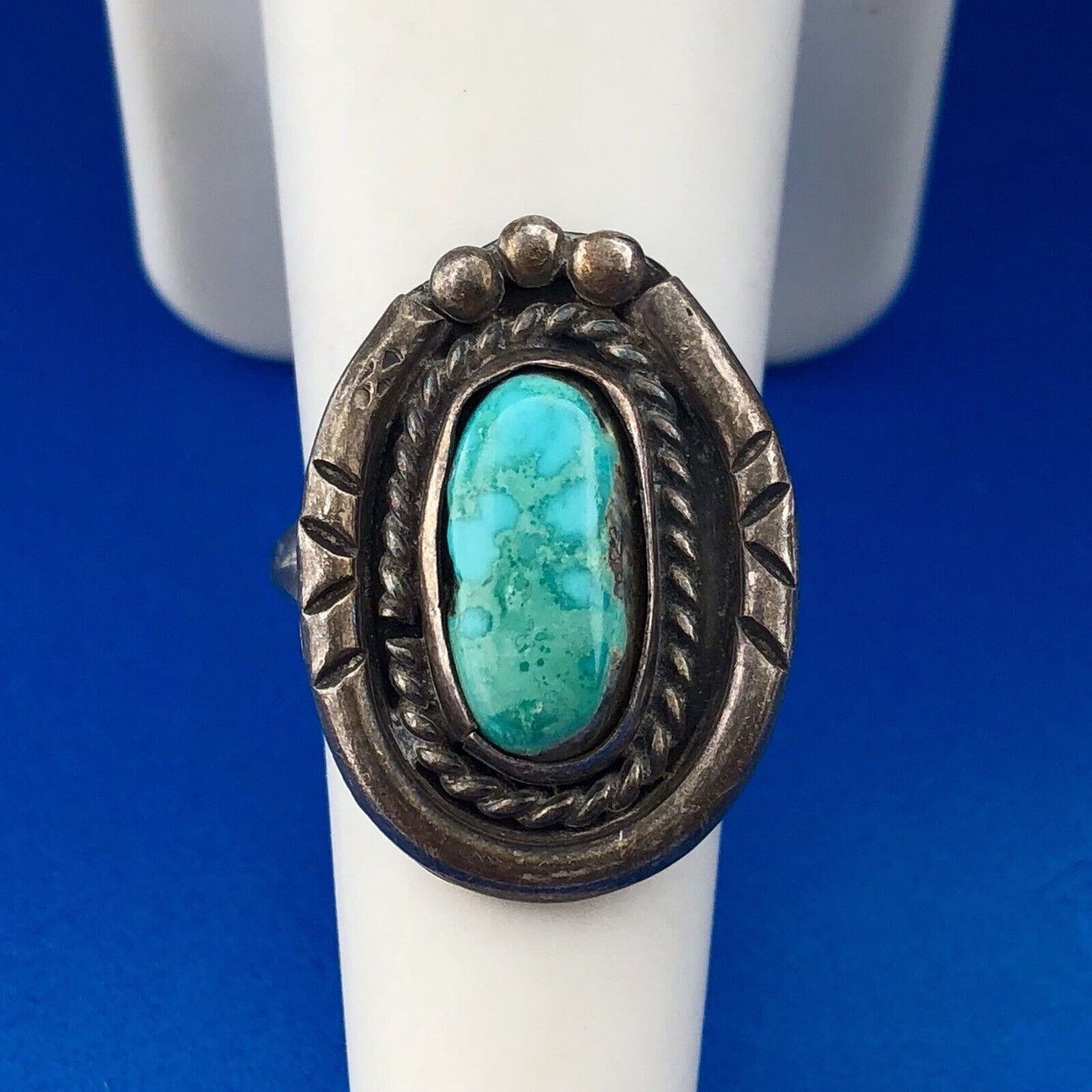 Vintage Native American Unsigned Sterling Silver 925 Turquoise Cabochon Ring