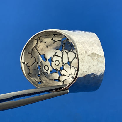 Noy Li Israel 14K Gold Sterling Silver 925 Floral Bead Motif Modernist Ring