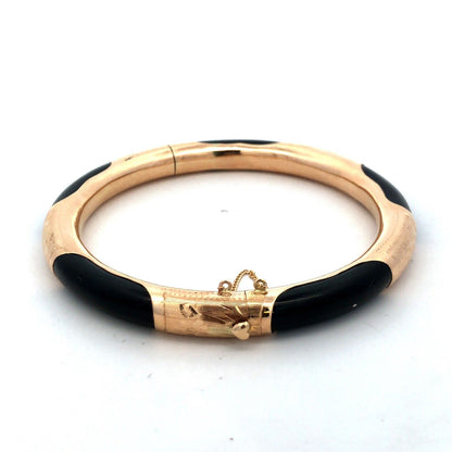 Vintage 14K Yellow Gold Black Onyx Engraved Round Hinged Bangle Bracelet