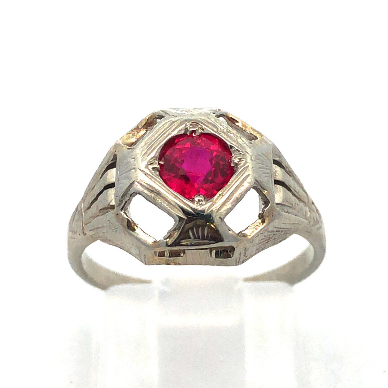 Art Deco 18K White Gold Round Ruby Solitaire Cocktail Ring