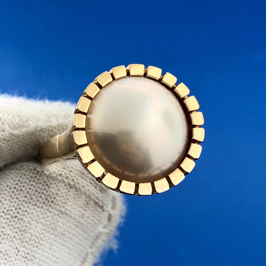 Vintage Estate 14k Yellow Gold Solitaire White Pearl Dome Ring Size 7.25